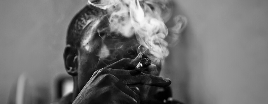 Tenir Le Coup En Fumant De La Marijuana