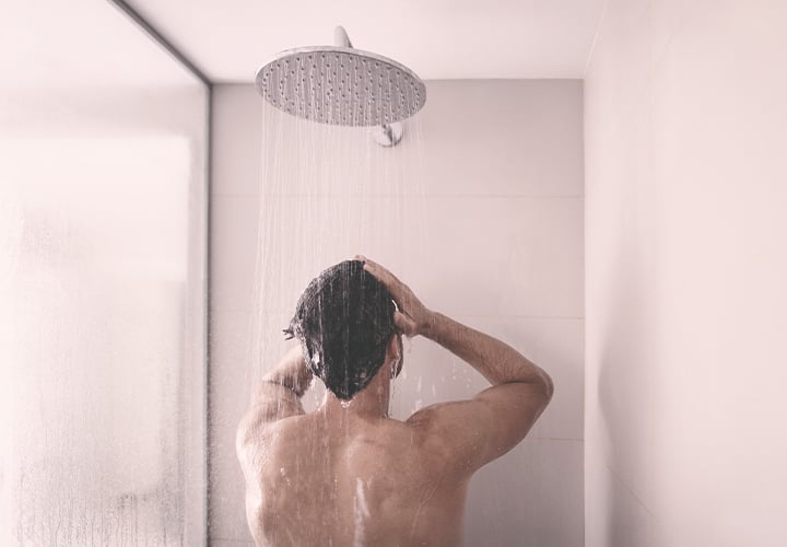 Passez Sous la Douche