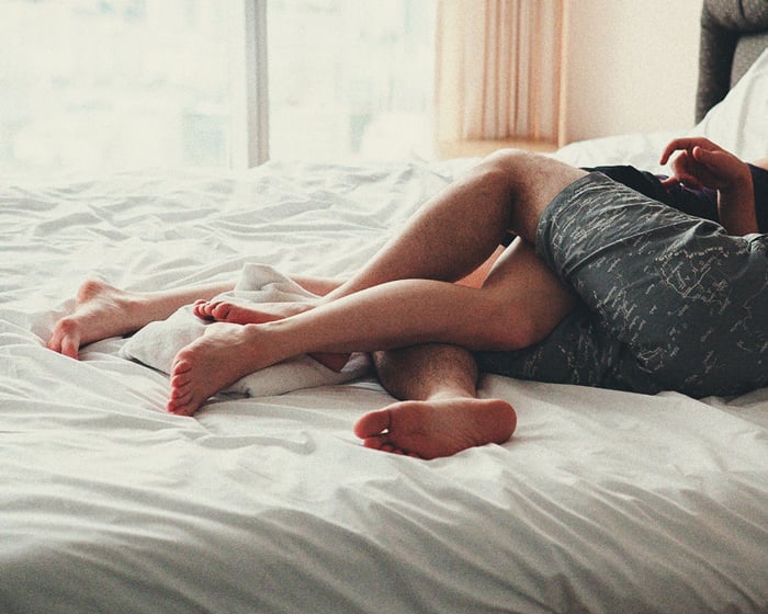 Fumer du cannabis affecte-t-il les relations amoureuses ? Fumer du cannabis affecte-t-il les relations amoureuses ?