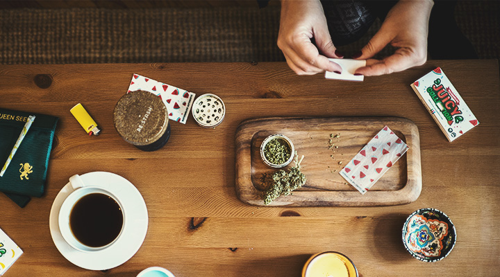 Comment fumer du cannabis comme il se doit Comment fumer du cannabis comme il se doit