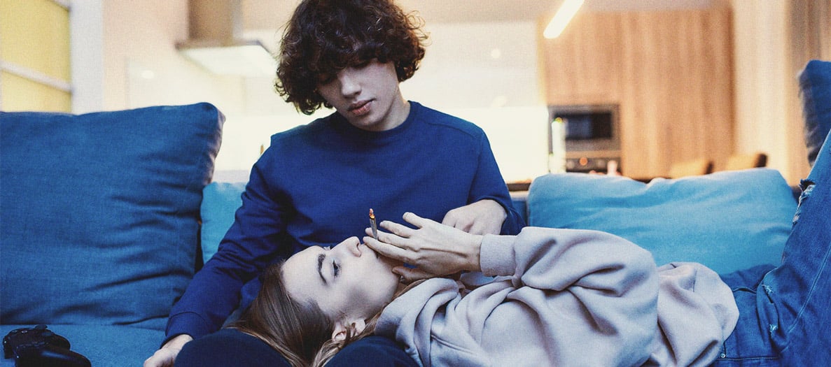 Fumer du cannabis affecte-t-il les relations amoureuses ? Fumer du cannabis affecte-t-il les relations amoureuses ?