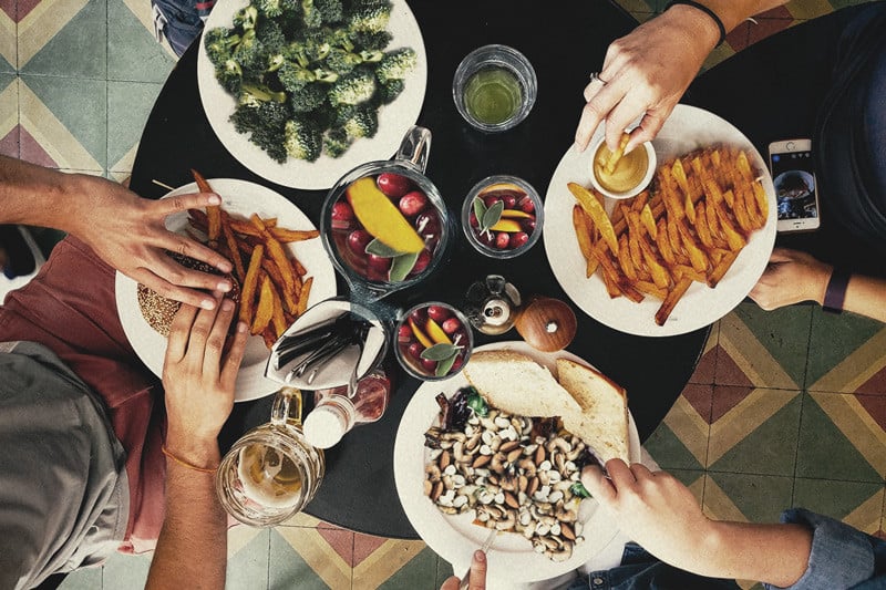 A fumer, à manger ou à boire, le cannabis légal dans tous ses états -  Challenges