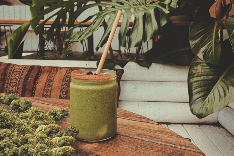 Comment Faire Un Smoothie Au Cannabis Cru Sain